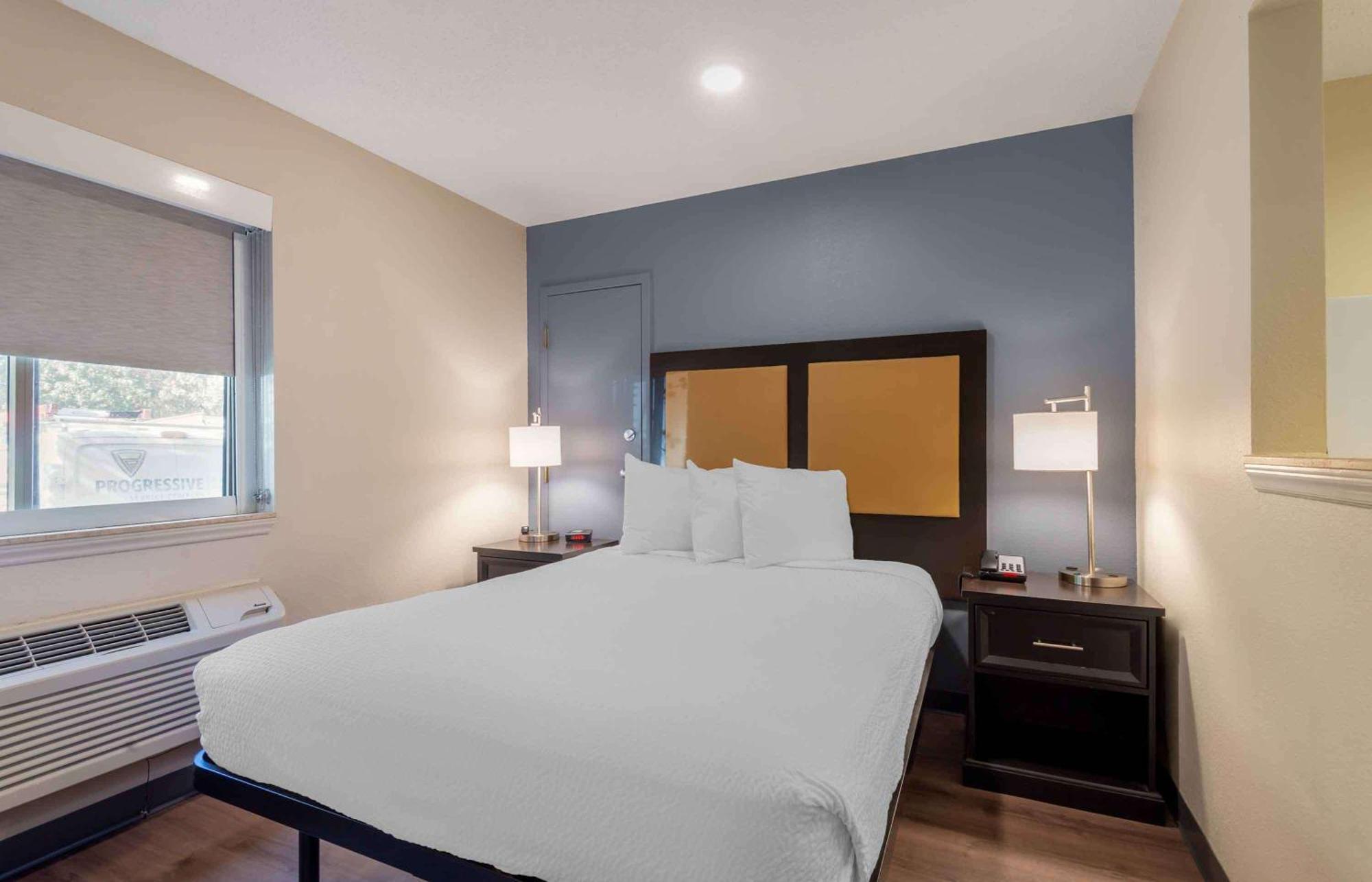 Extended Stay America Select Suites - Charlotte - Tyvola Rd - Executive Park Ngoại thất bức ảnh
