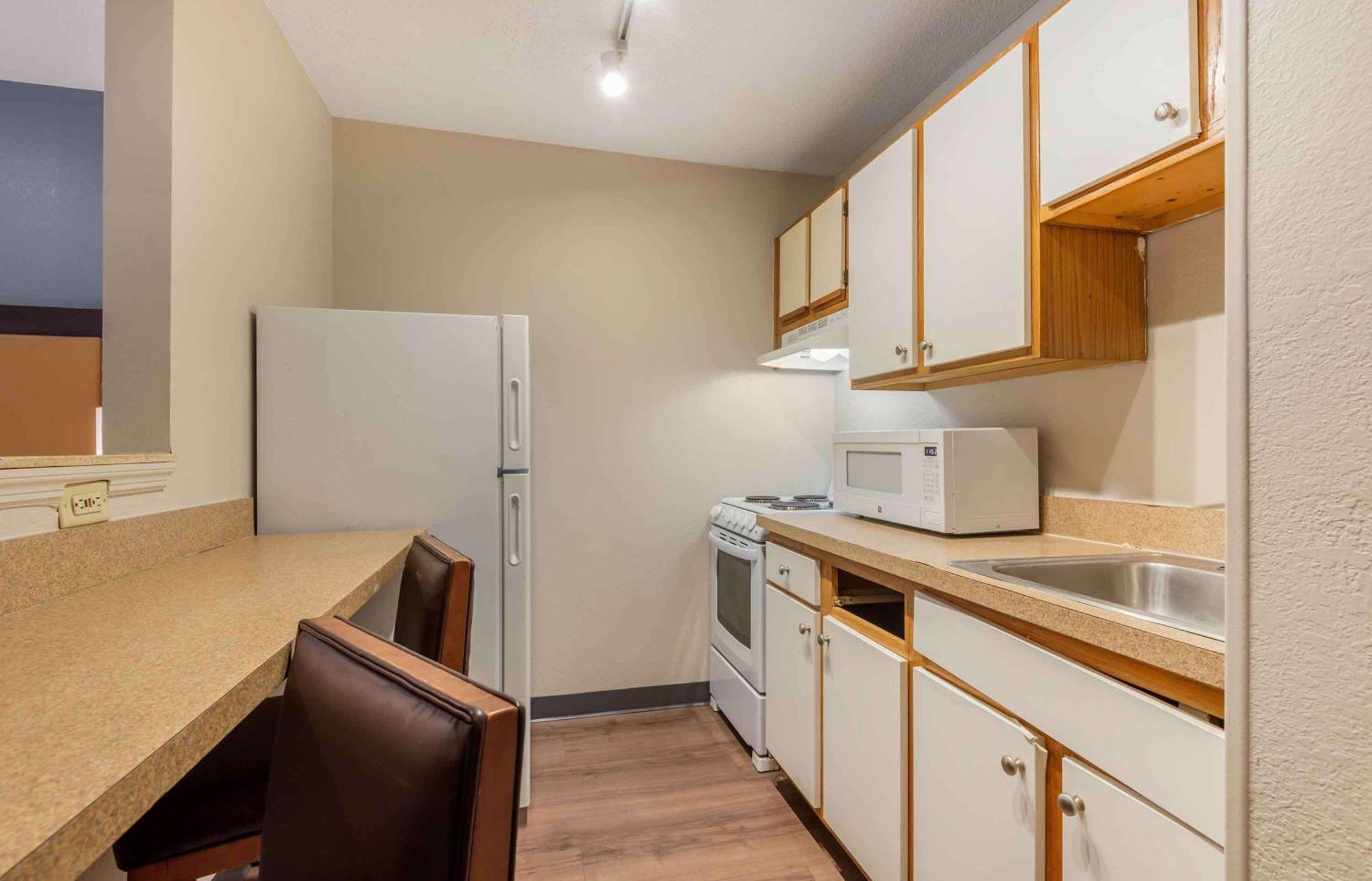 Extended Stay America Select Suites - Charlotte - Tyvola Rd - Executive Park Ngoại thất bức ảnh