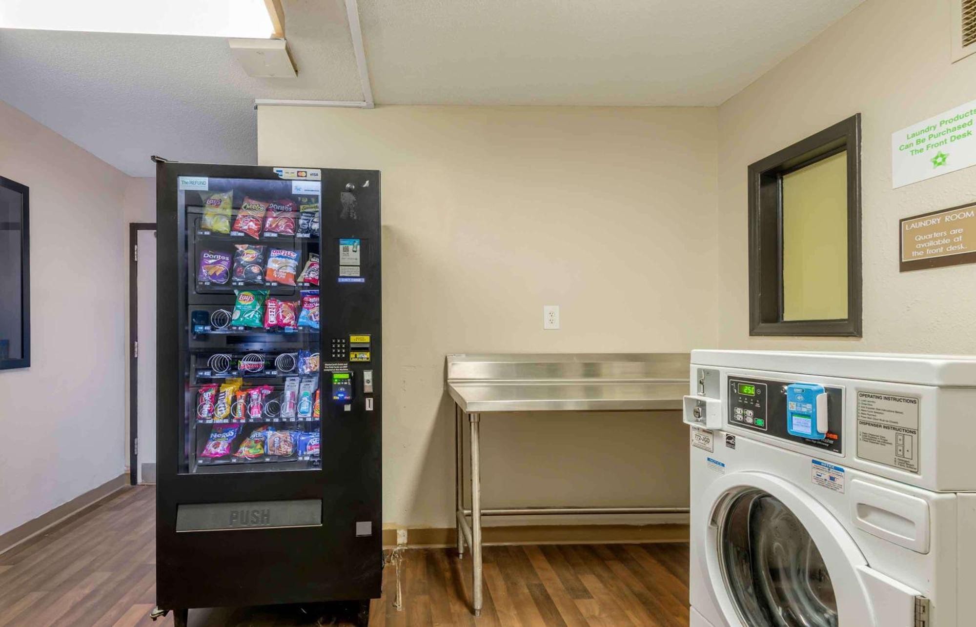 Extended Stay America Select Suites - Charlotte - Tyvola Rd - Executive Park Ngoại thất bức ảnh