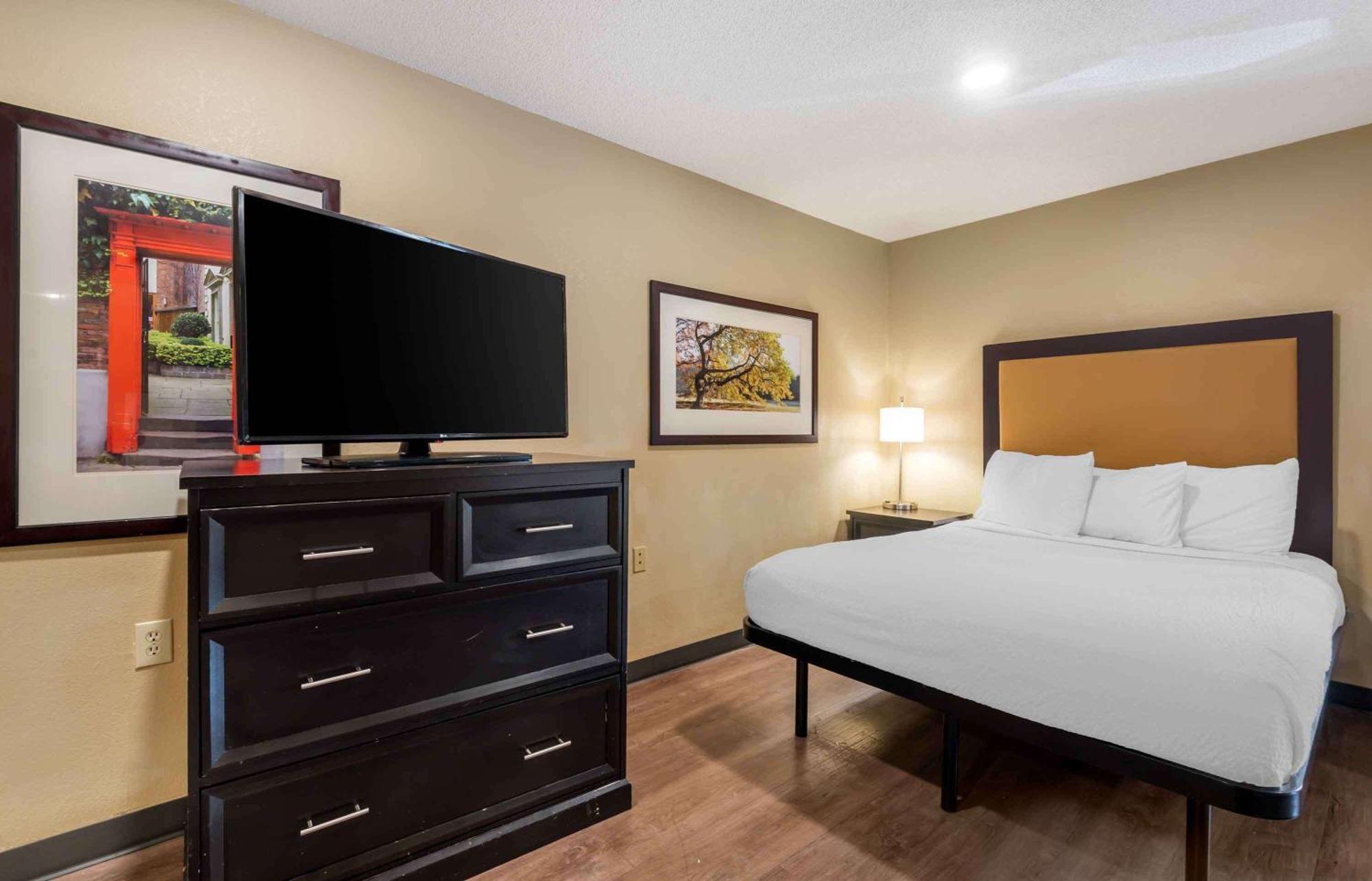 Extended Stay America Select Suites - Charlotte - Tyvola Rd - Executive Park Ngoại thất bức ảnh
