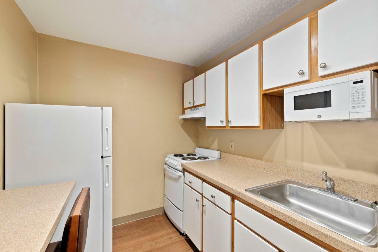 Extended Stay America Select Suites - Charlotte - Tyvola Rd - Executive Park Ngoại thất bức ảnh
